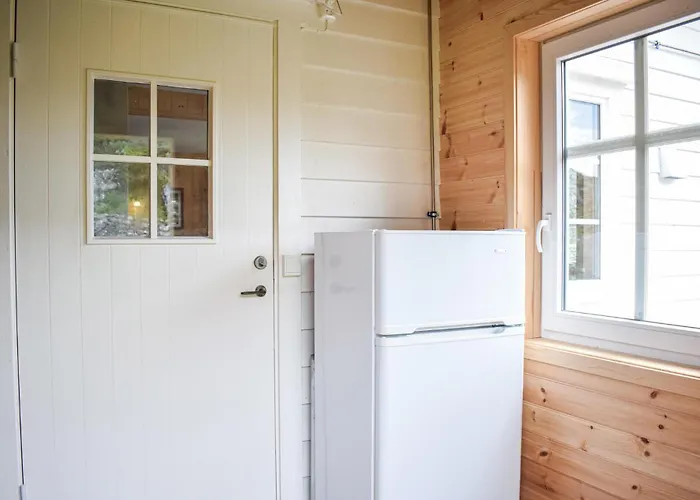 Dom wakacyjny 2 Bedroom Cozy In Stolmen